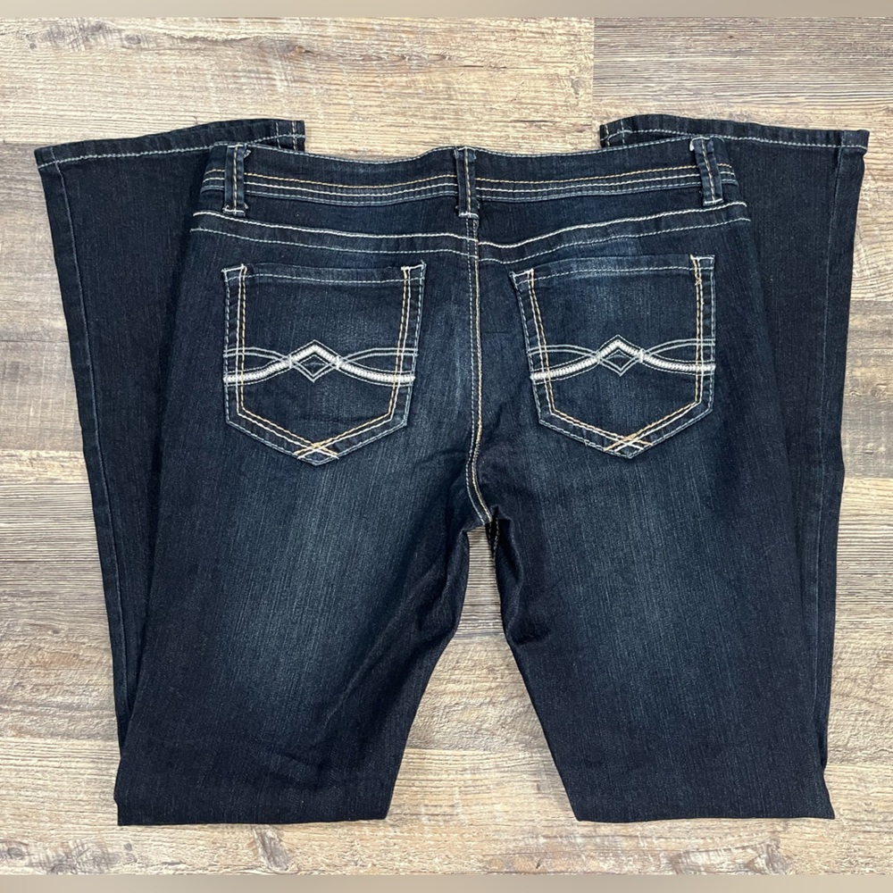 Women’s Juniors Mudd Jeans - Size 13 - New w/o tags - Never worn - dark rinse